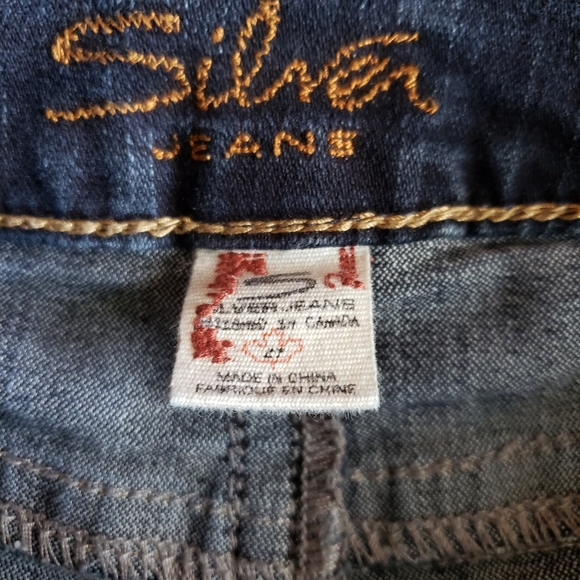 Silver Suki Boot Cut Women's Dark Wash Jeans 28x30 Denim sz 28 - Picture 7 of 11